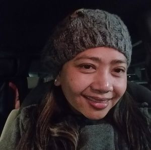 Meet your Posher, Cynthia